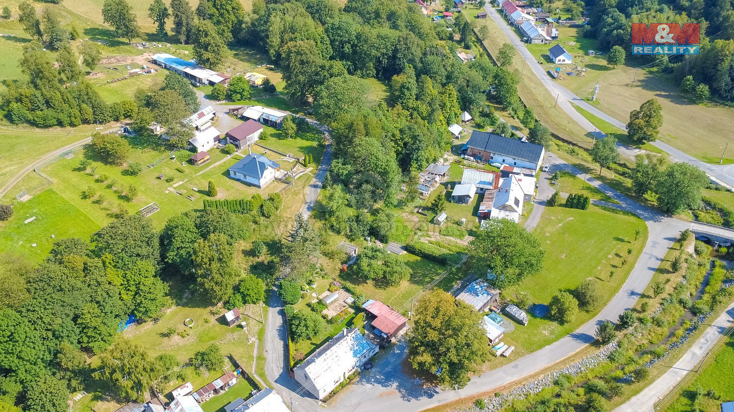 Prodej stavebního pozemku 1 226 m² — photo 3