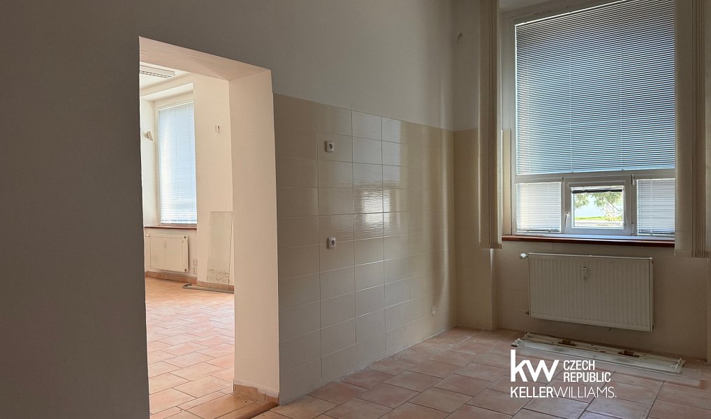 Pronájem obchodních prostor 82 m², Bílina – náhled fotky 16