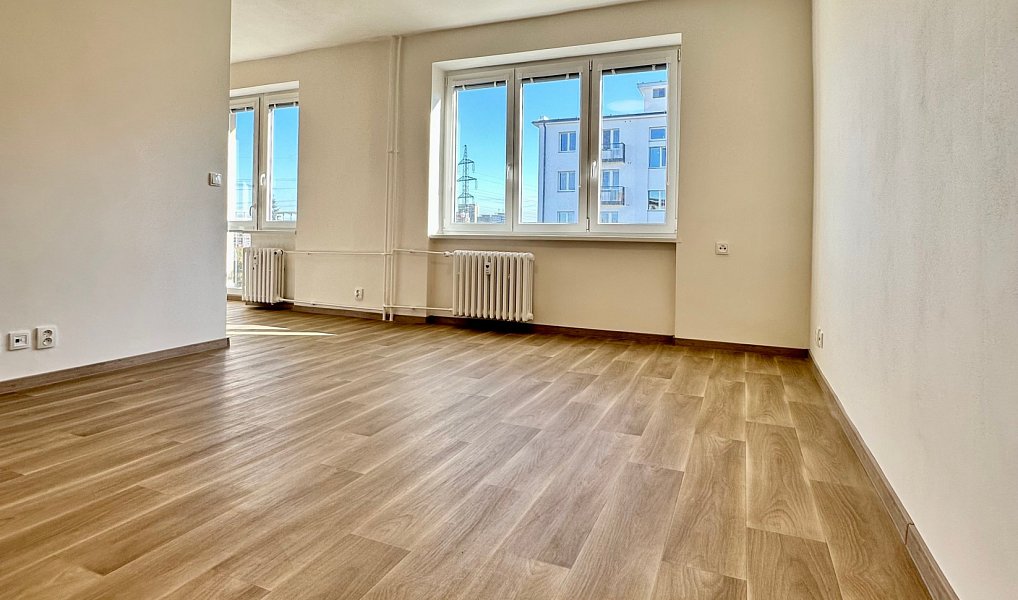 Pronájem bytu 2+1 56 m², Praha – náhled fotky 13