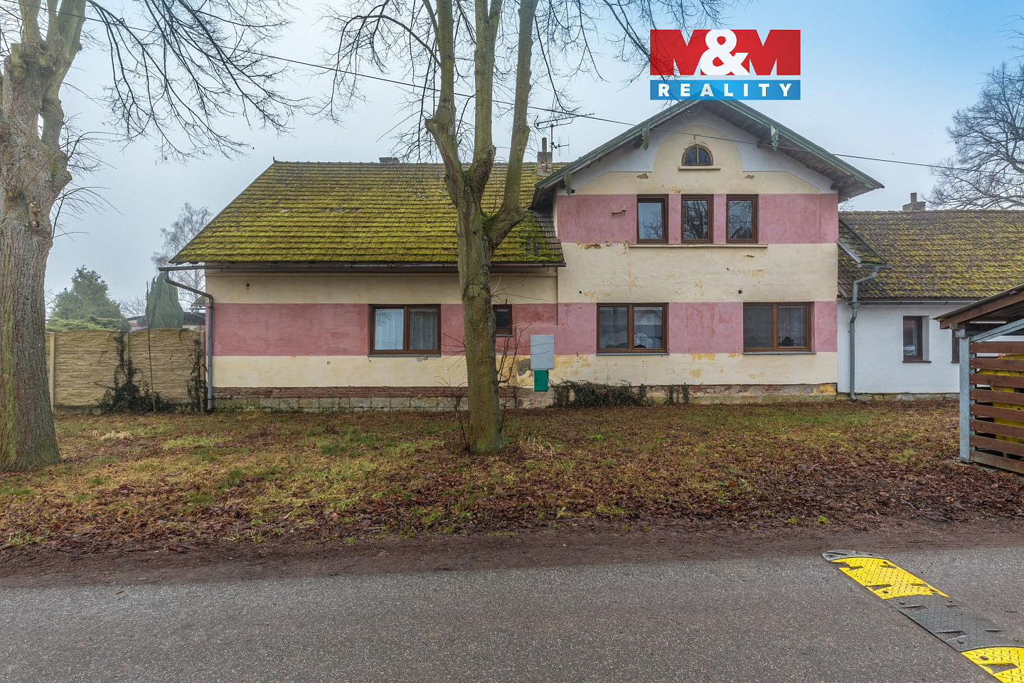 Prodej nájemního domu, činžáku 180 m²