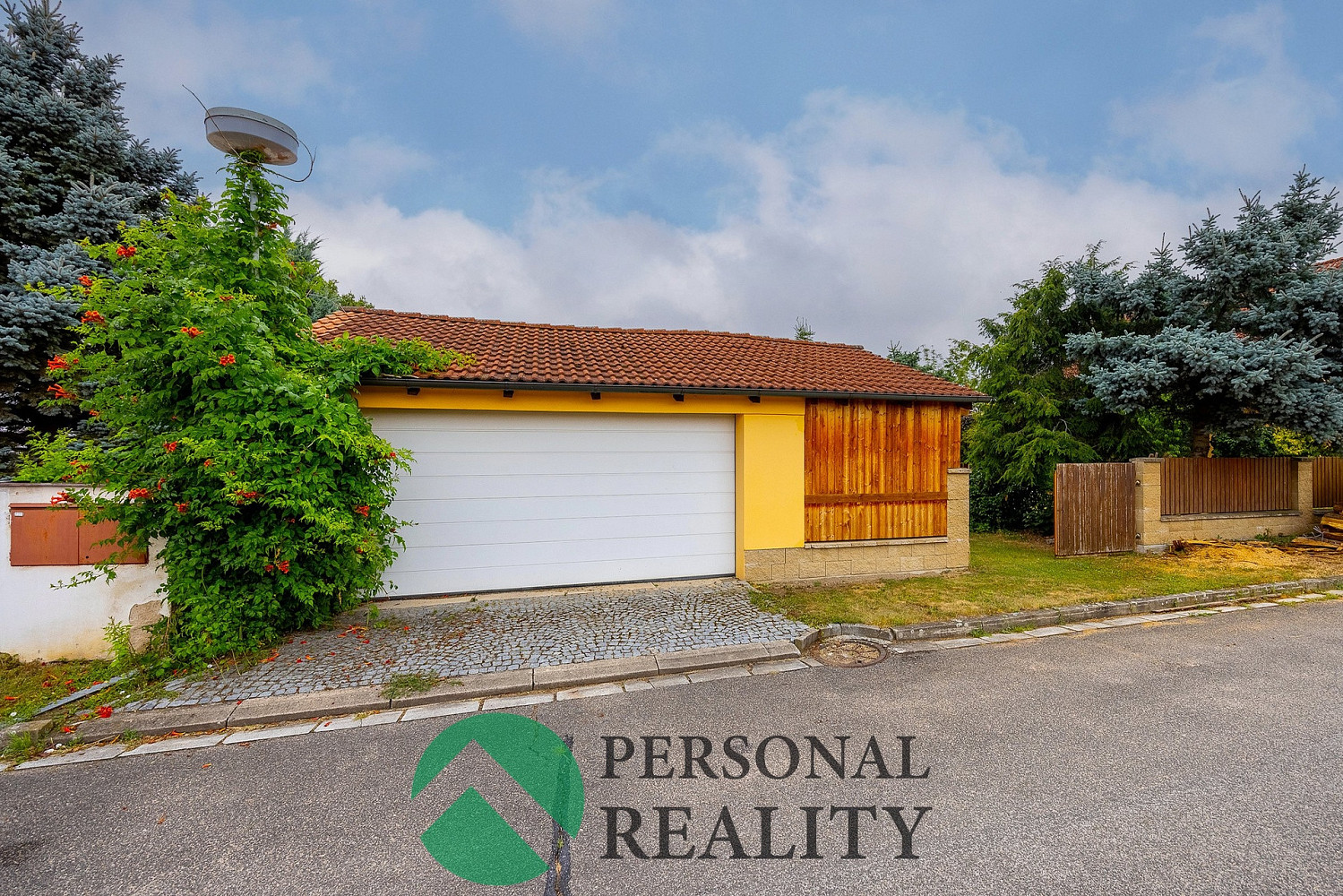 Prodej stavebního pozemku 340 m² – fotografie 4
