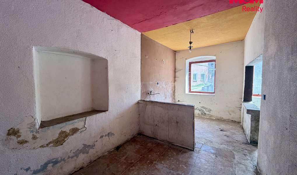 Prodej domu 235 m² s pozemkem 266 m², Staré Město – náhled fotky 11