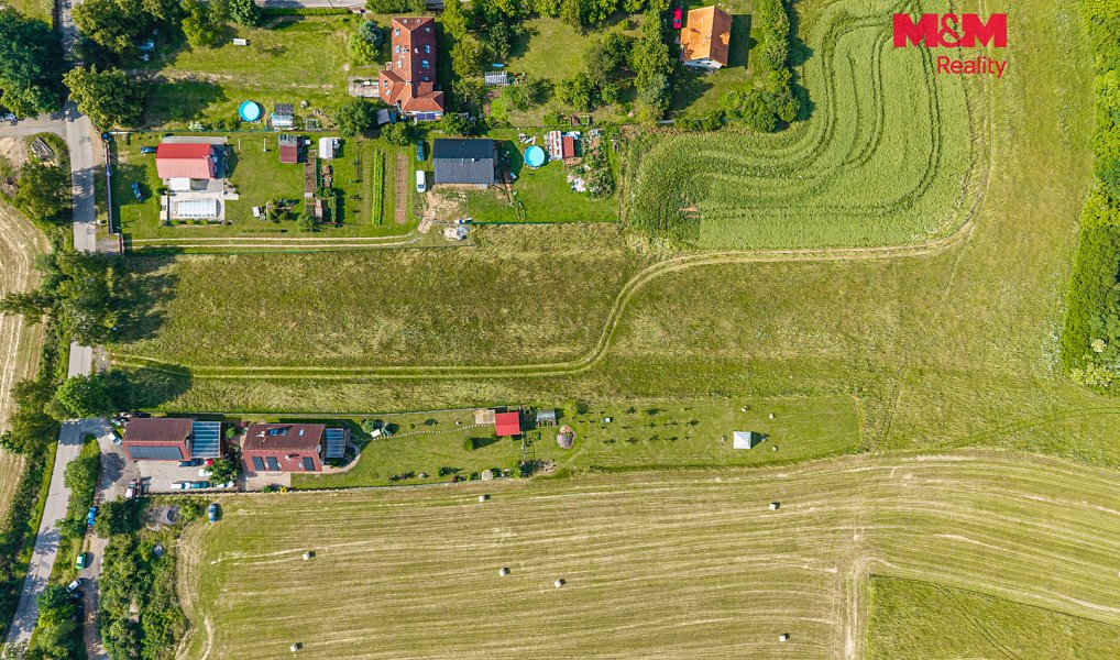 Prodej stavebního pozemku 2 348 m², Hrusice – náhled fotky 4