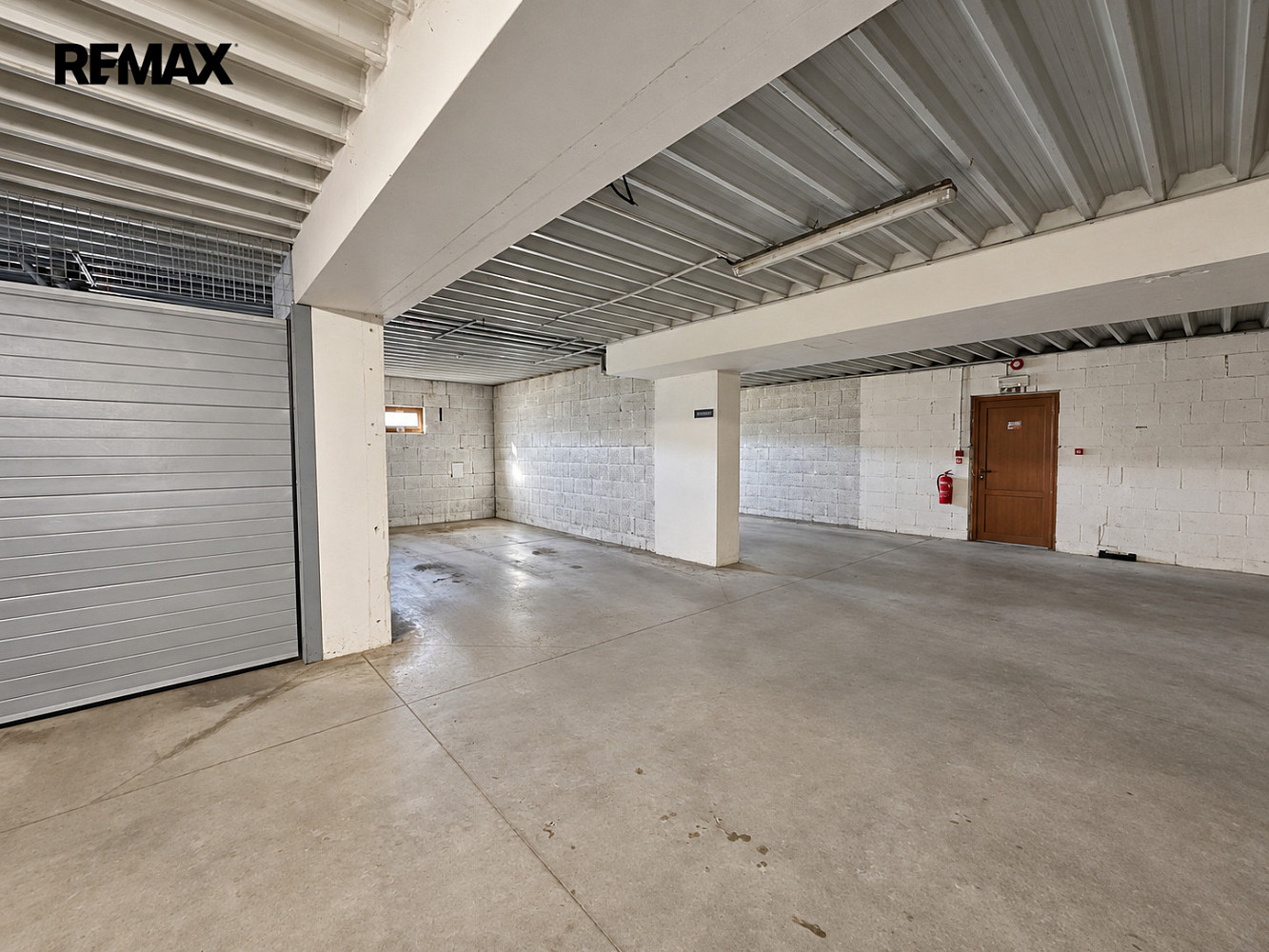 Pronájem garážového stání 20,5 m2, Plzeň Bory – fotografie 5