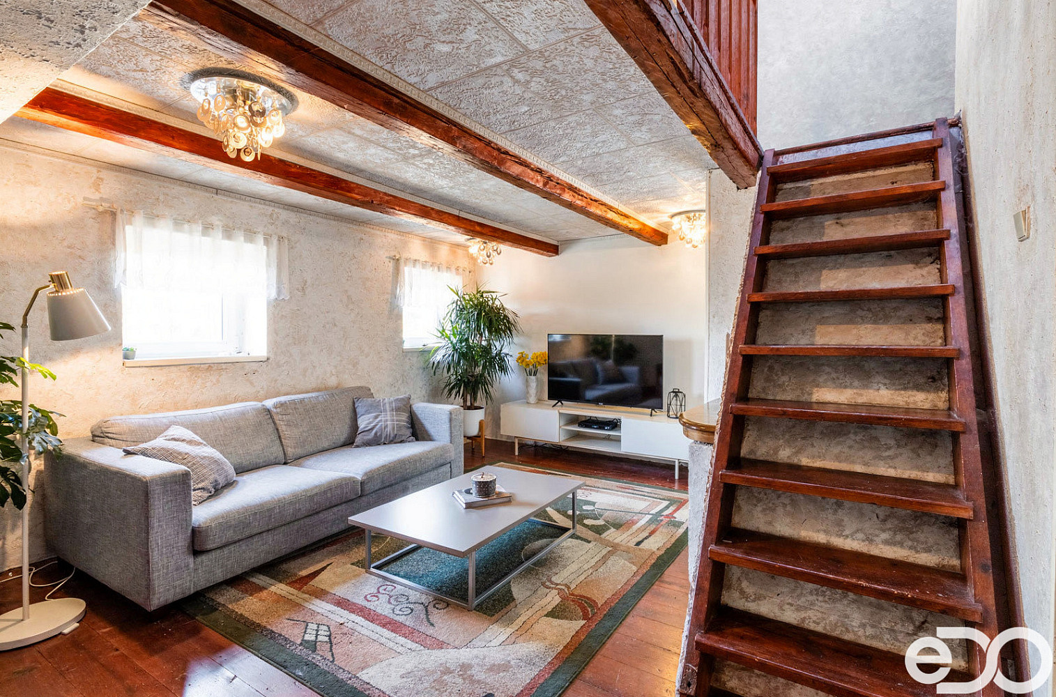 Prodej ubytovacího objektu 290 m² – fotografie 2