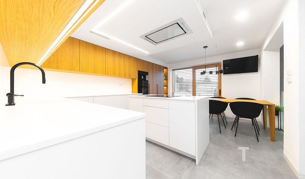 Prodej domu 260 m² s pozemkem 347 m², Boskovice – náhled fotky 7