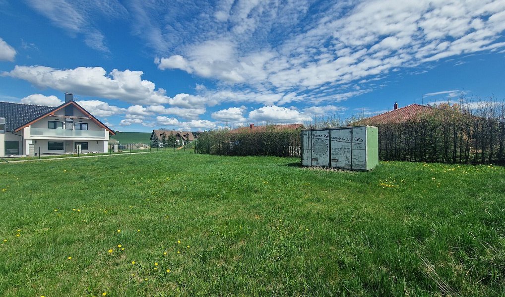 Prodej stavebního pozemku 1 009 m², Milín – náhled fotky 11