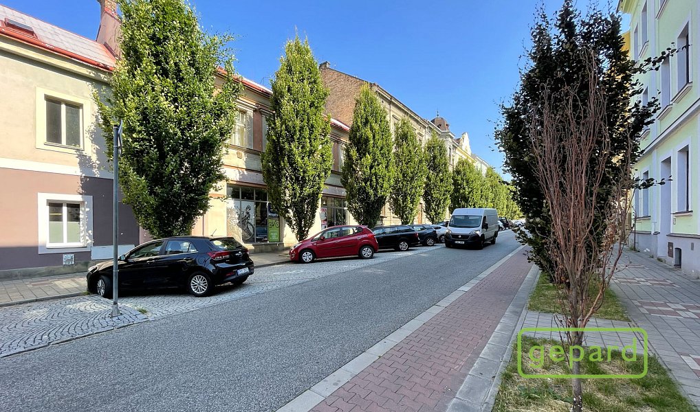 Pronájem kanceláře 14 m², Jičín – náhled fotky 4