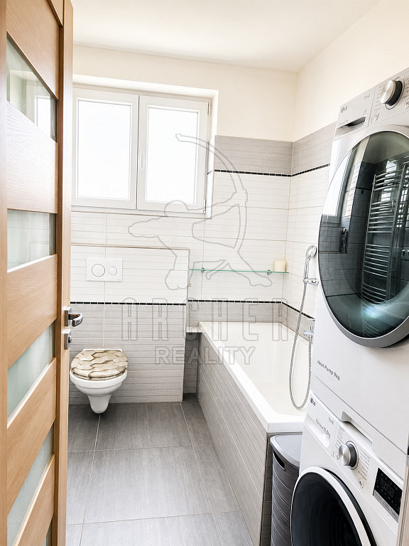Prodej bytu 3+kk 365 m² — photo 2