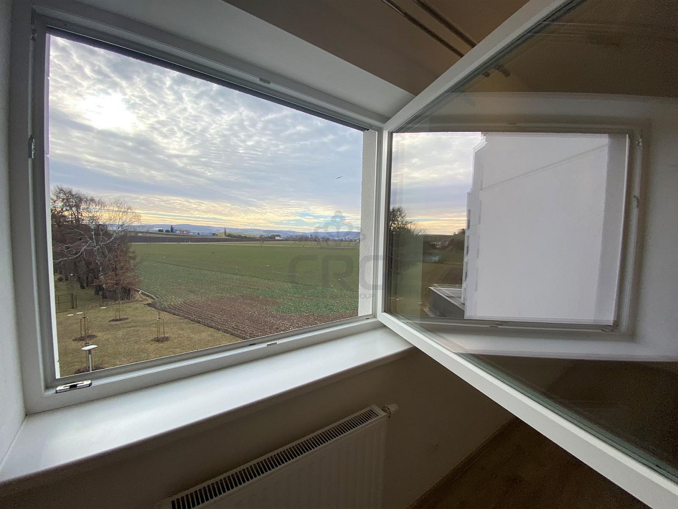 Pronájem bytu 2+kk 54 m² – fotografie 2