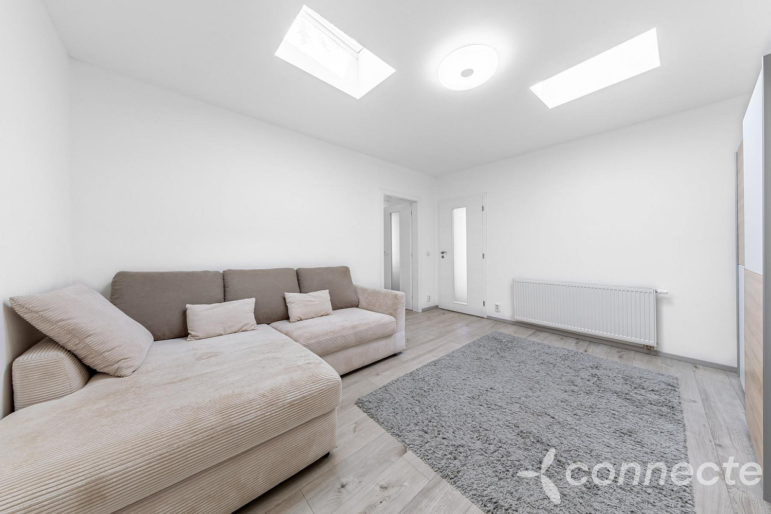 Prodej kanceláře 52 m² – fotografie 2