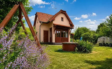 Prodej chaty/chalupy 46 m² s pozemkem 397 m², Nymburk