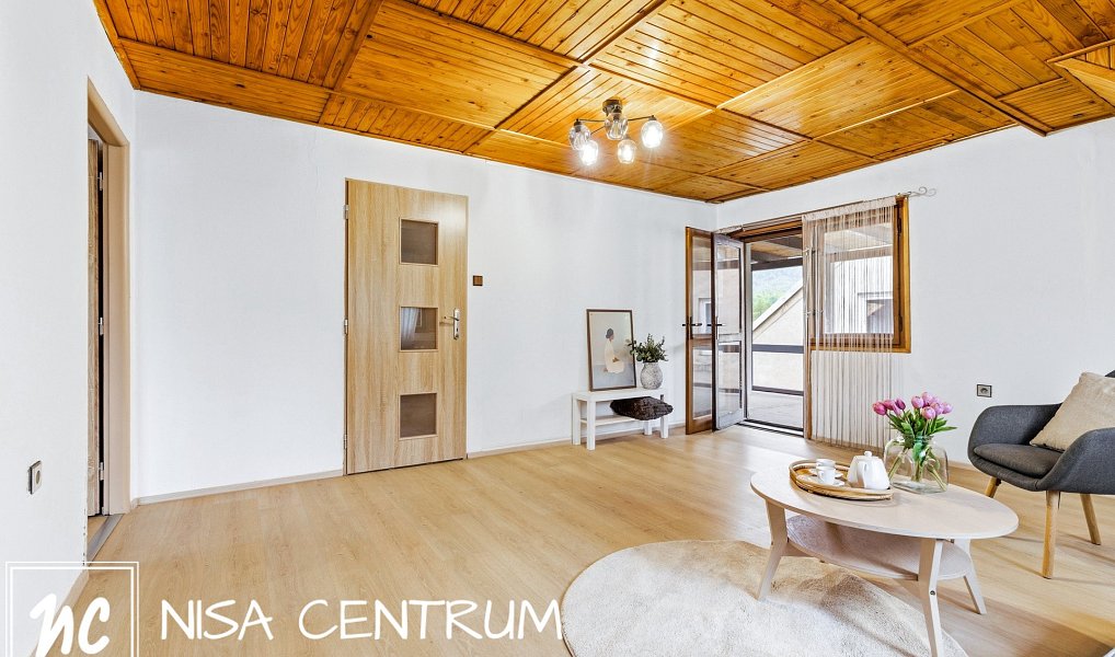 Prodej ubytovacího objektu 220 m², Hejnice – náhled fotky 15