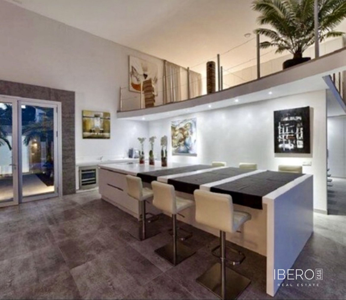 Prodej domu 355 m² s pozemkem 794 m² - Vista 3