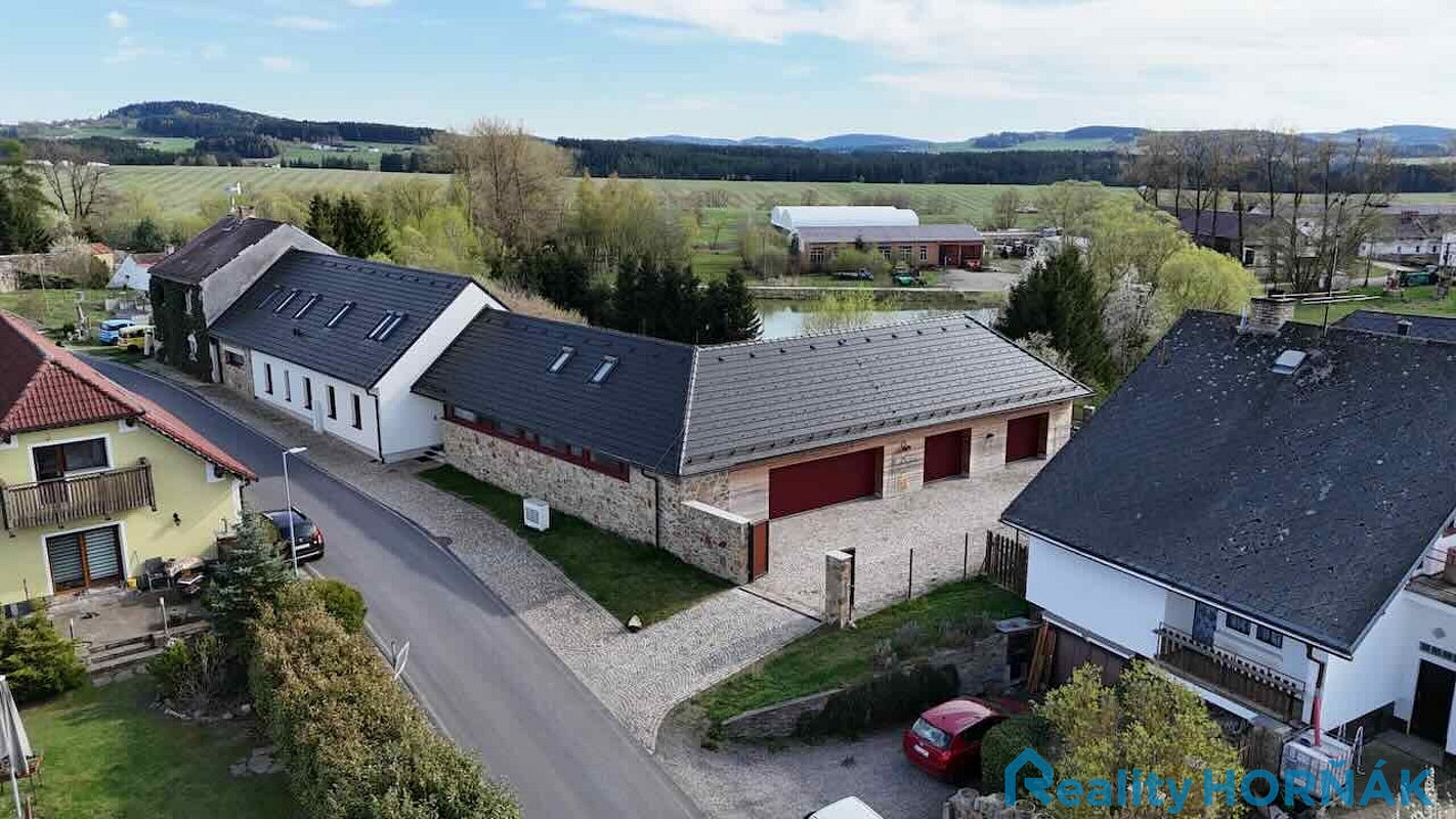 Prodej domu 271 m² s pozemkem 3 395 m², Horní Dvořiště