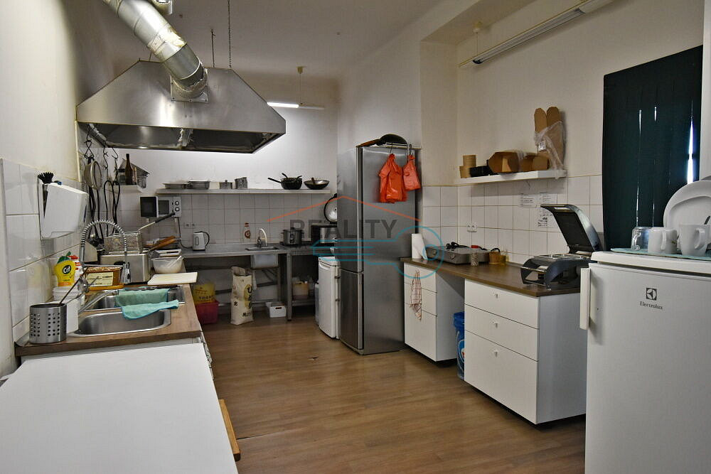 Pronájem obchodních prostor 80 m² – fotografie 4