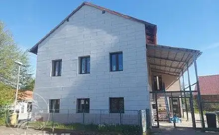 Dražba komerčního objektu (jiného typu) 1 036 m², Bylany, okres Chrudim