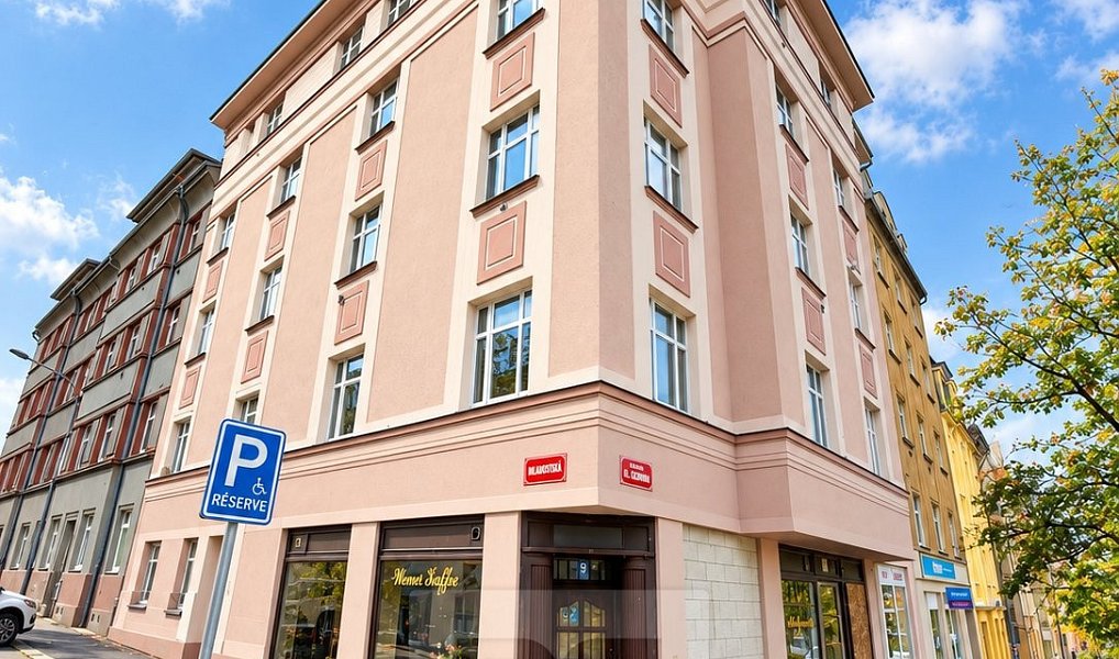 Prodej bytu 3+1 103 m², Karlovy Vary – náhled fotky 6