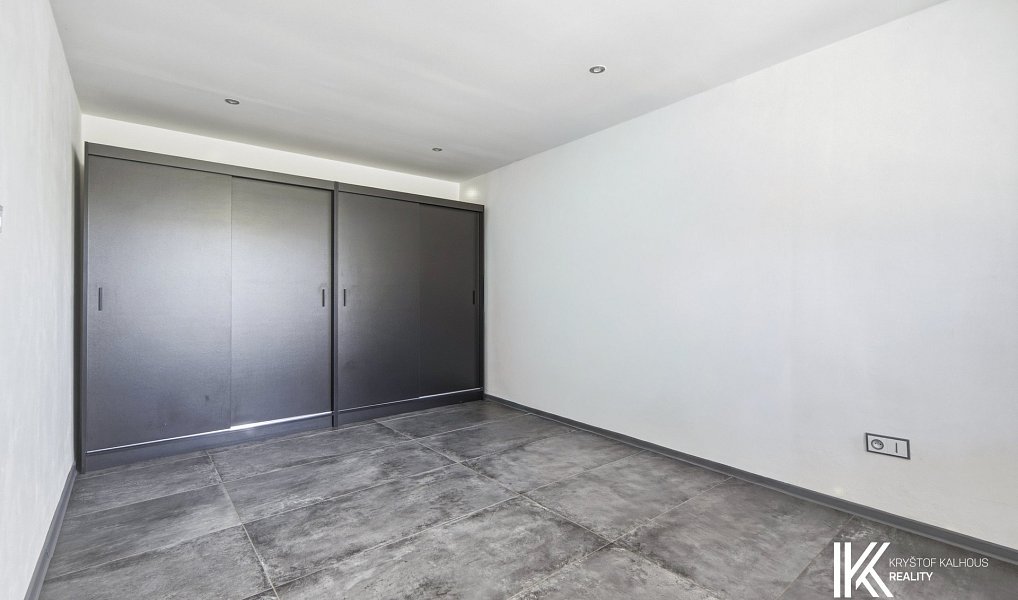 Prodej domu 205 m² s pozemkem 368 m², Třebnouševes – náhled fotky 9