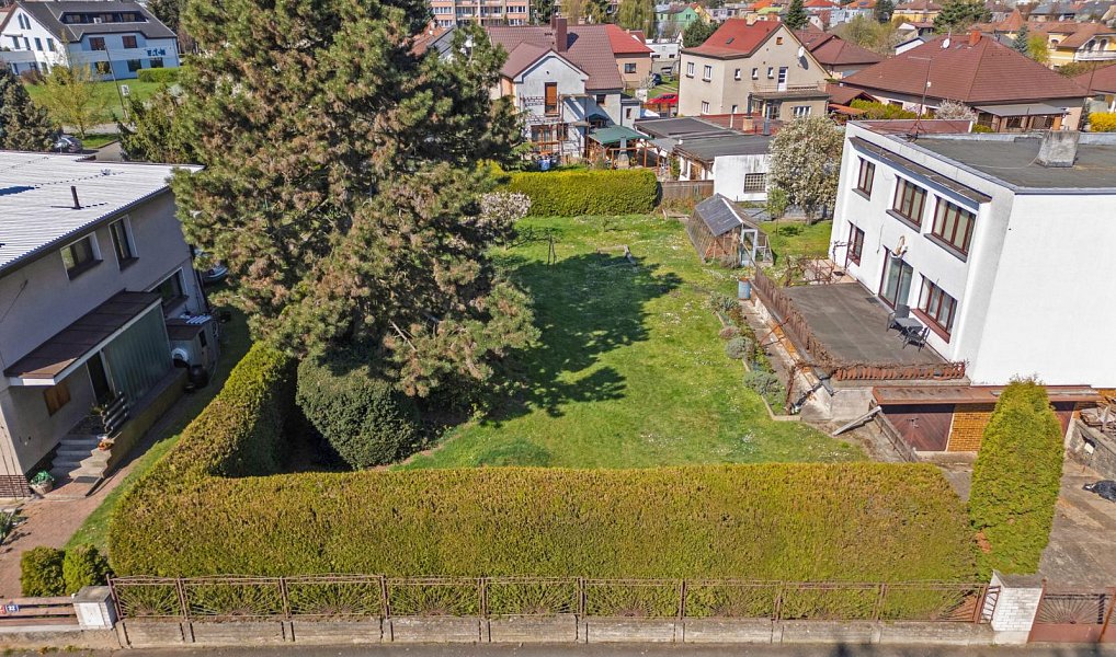 Prodej stavebního pozemku 600 m², Praha – náhled fotky 5