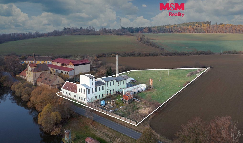 Prodej komerčního prostoru, 762 m², Plzeň-jih, Merklín