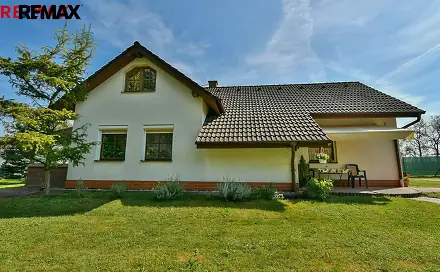 Prodej domu 130 m² s pozemkem 1 226 m², Boharyně - Zvíkov, okres Hradec Králové