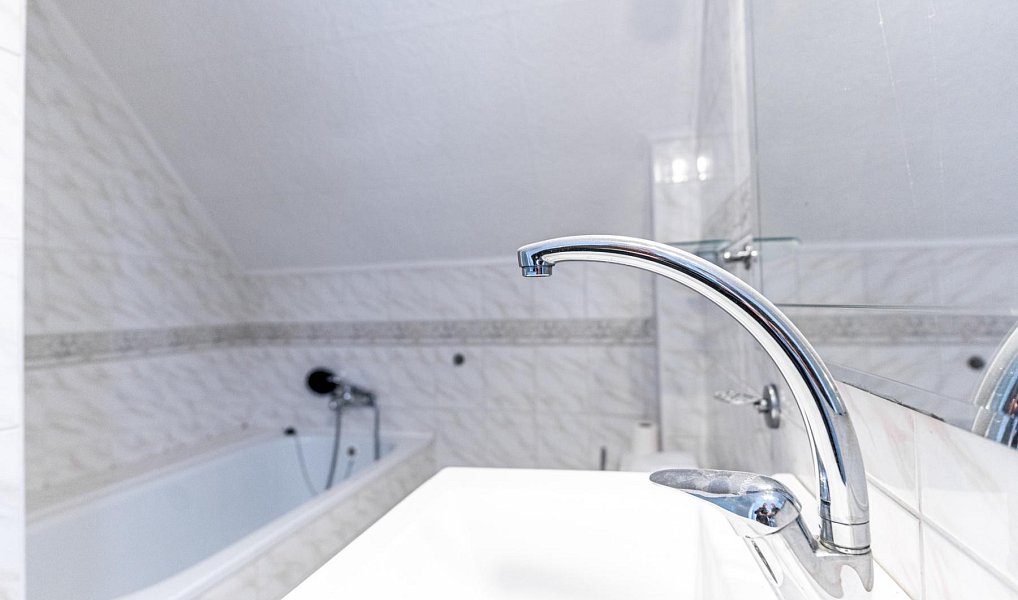 Pronájem domu 110 m² s pozemkem 300 m², Čisovice – náhled fotky 14