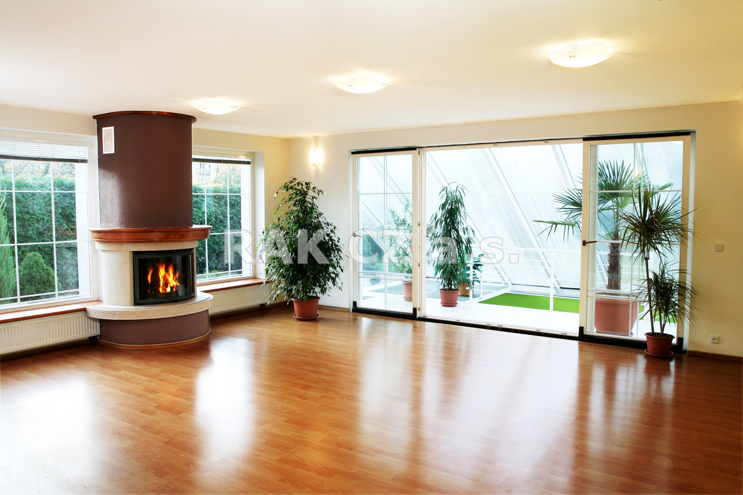 Prodej domu 577 m² s pozemkem 676 m² – fotografie 5
