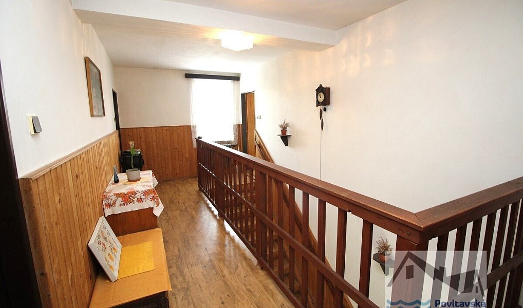 Prodej domu 214 m² s pozemkem 858 m², Měchenice – náhled fotky 16