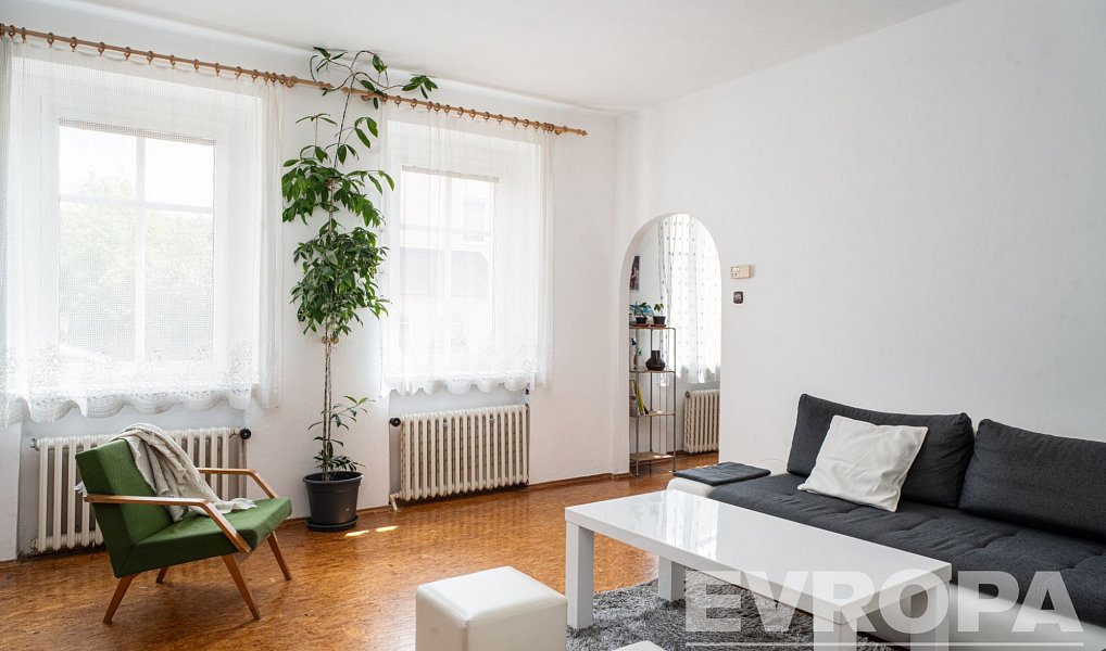 Prodej domu 270 m² s pozemkem 555 m², Trutnov – náhled fotky 7