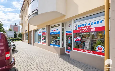 Pronájem obchodních prostor 105 m², nám. 3. května, Otrokovice, okres Zlín