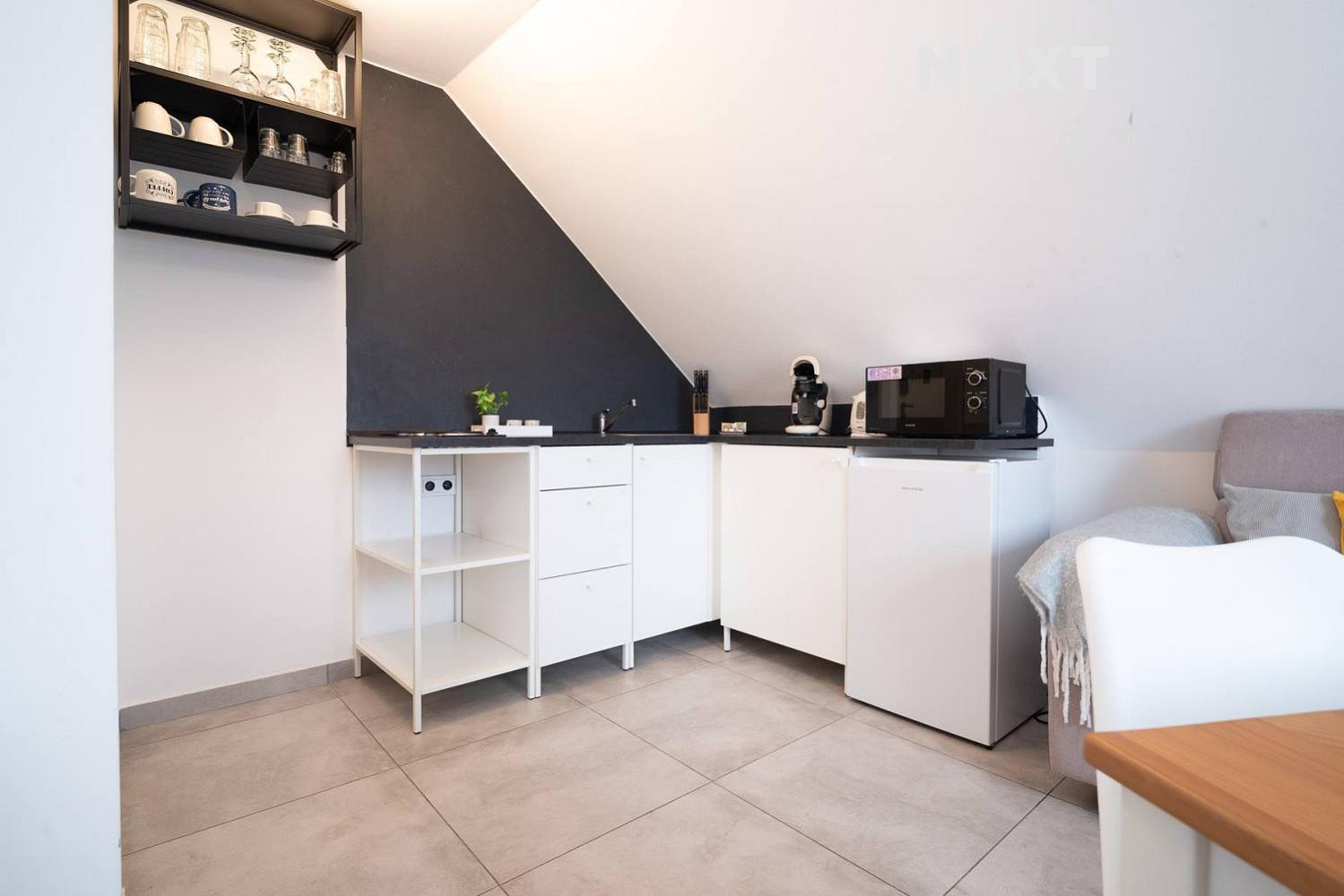 Prodej bytu 1+kk 28 m² – fotografie 2