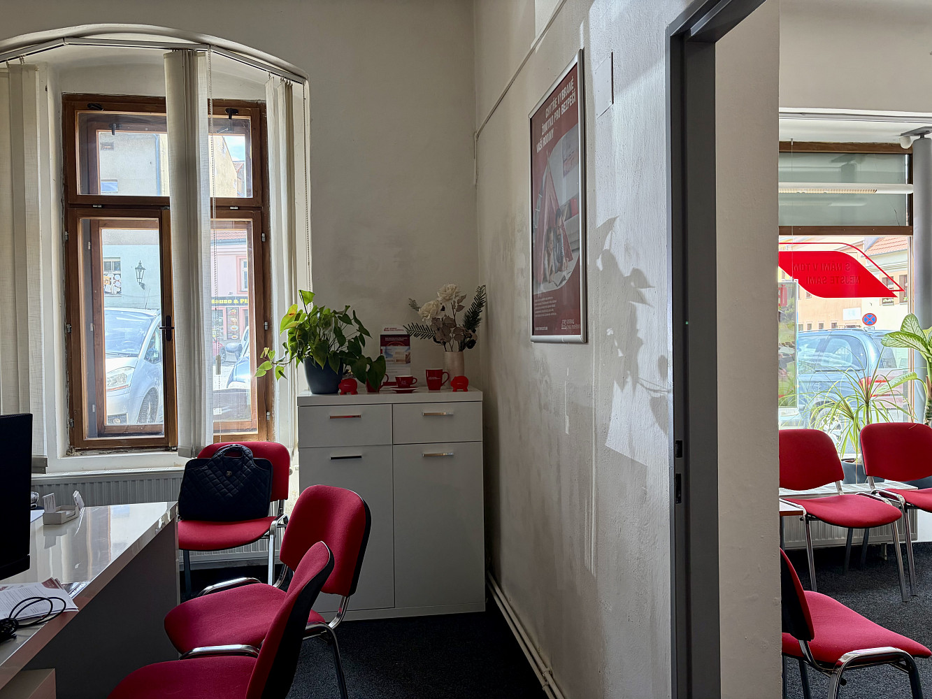 Prodej obchodních prostor 73 m² – fotografie 5