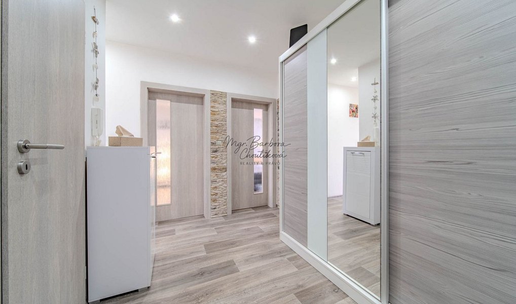 Prodej bytu 3+1 74 m², Dobřany – náhled fotky 12