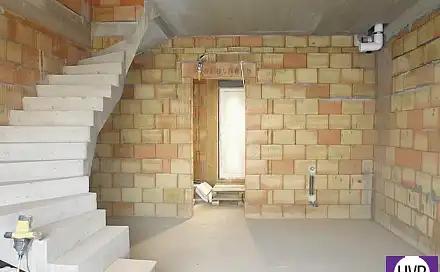 Prodej domu 250 m² s pozemkem 569 m², Praha 5