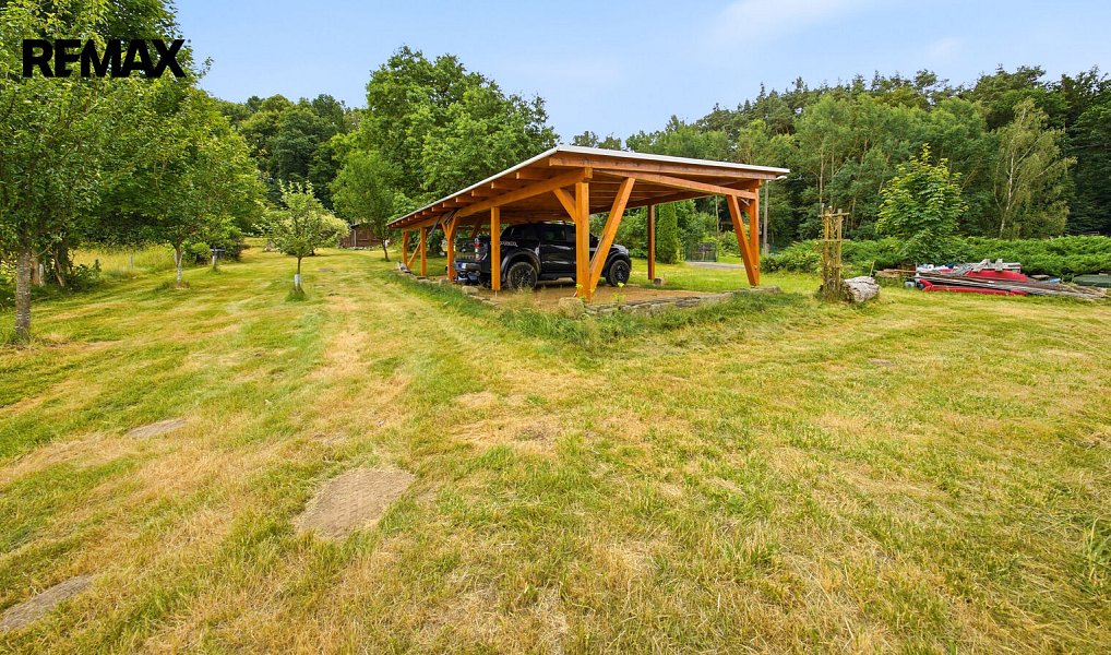 Prodej domu 556 m² s pozemkem 3 366 m², Cvikov – náhled fotky 37