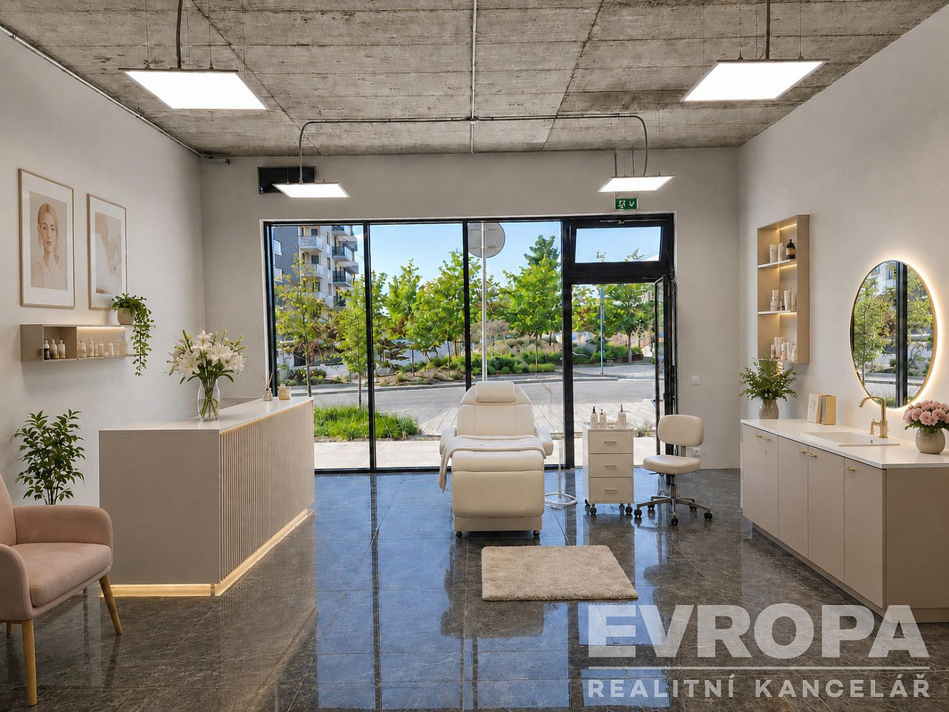 Prodej obchodních prostor 121 m² – fotografie 2