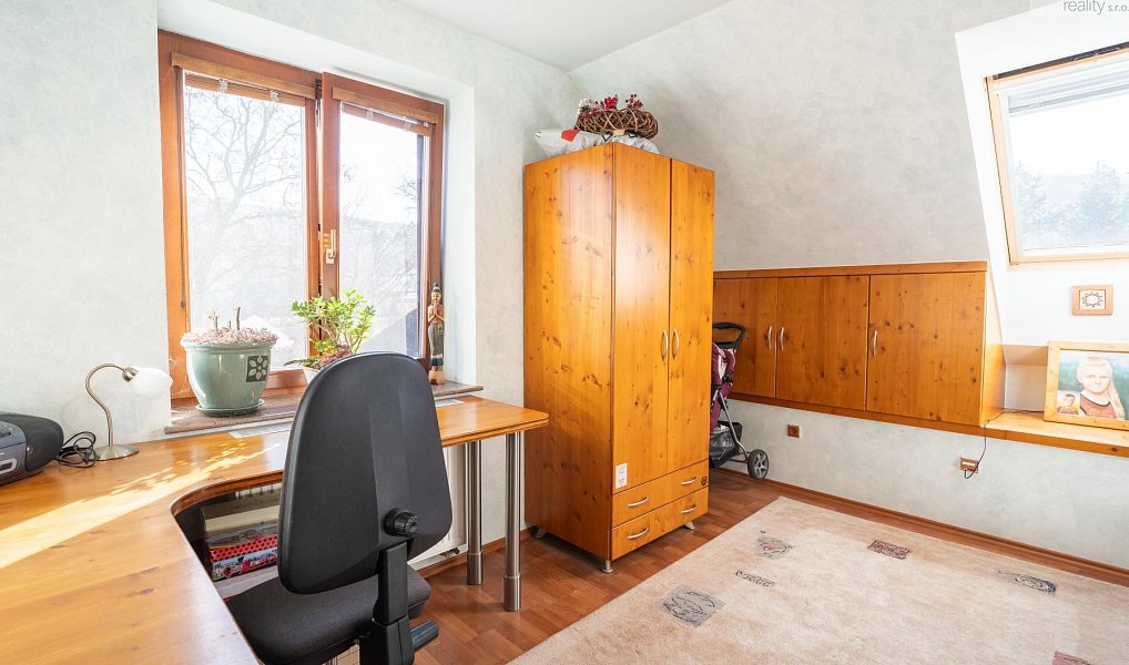 Prodej domu 372 m² s pozemkem 3 764 m², Lužice – náhled fotky 37