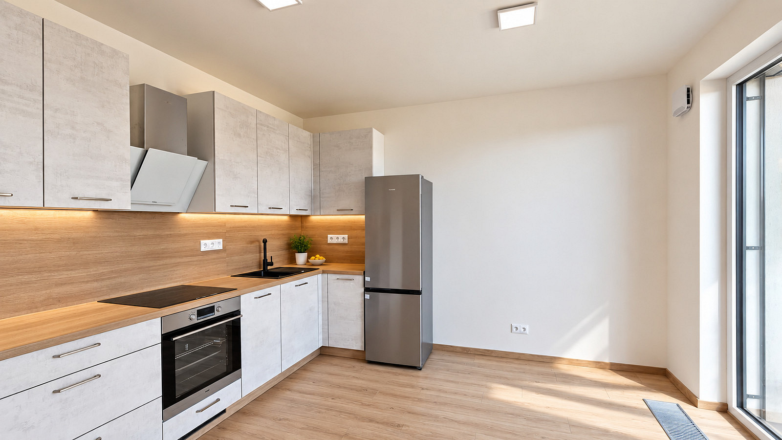 Pronájem bytu 2+kk 43 m² – fotografie 3