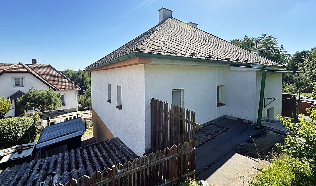 Prodej domu 144 m² s pozemkem 669 m², Chrast – náhled fotky 27
