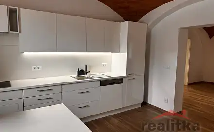 Pronájem bytu 3+1 84 m²