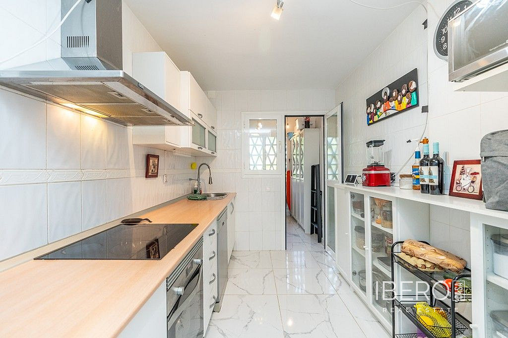 Piso 4+kk – Marbella, Barrio Alto - Vista 3