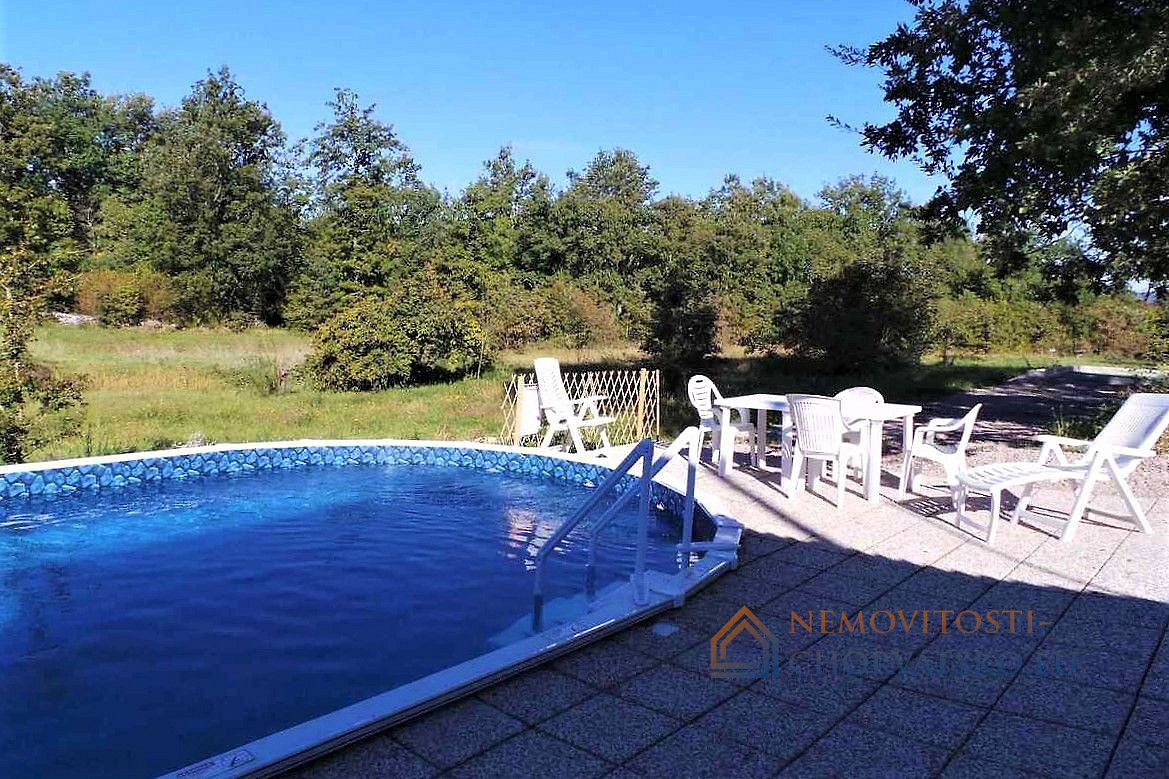 Prodej domu 152 m² s pozemkem 50 000 m² - Widok 5
