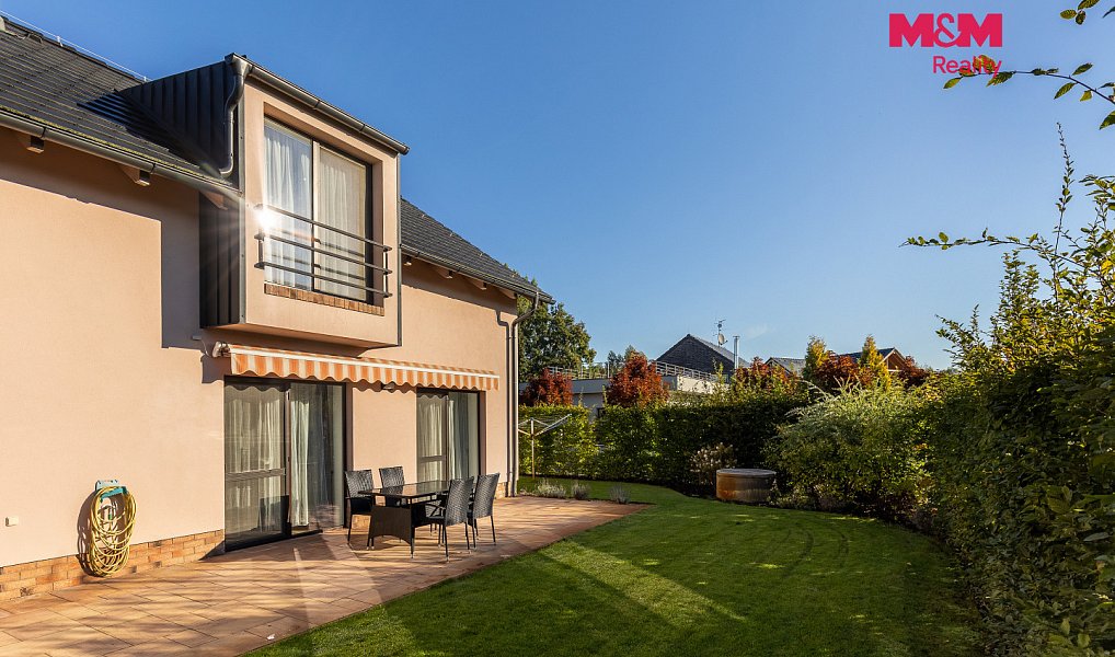 Prodej nájemního domu, činžáku 244 m², Dříteč – náhled fotky 4