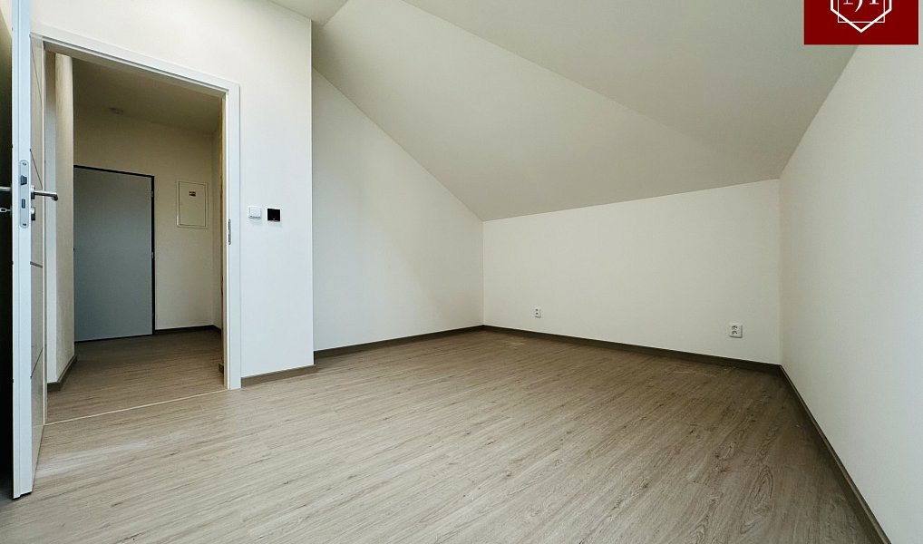 Pronájem bytu 2+kk 70 m², Třebíč – náhled fotky 7