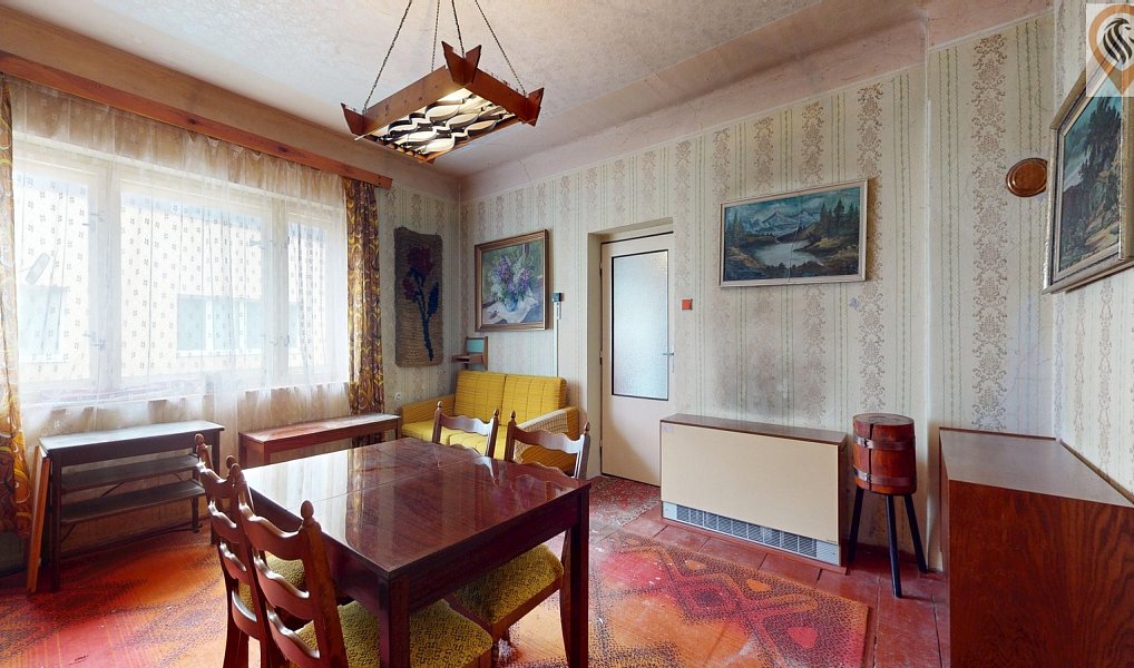 Prodej domu 194 m² s pozemkem 134 m², Nové Strašecí – náhled fotky 2