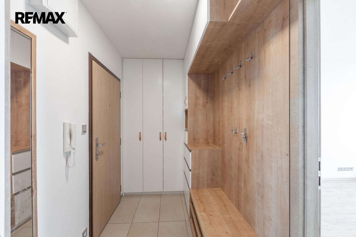 Pronájem bytu 3+1 73 m² – fotografie 5