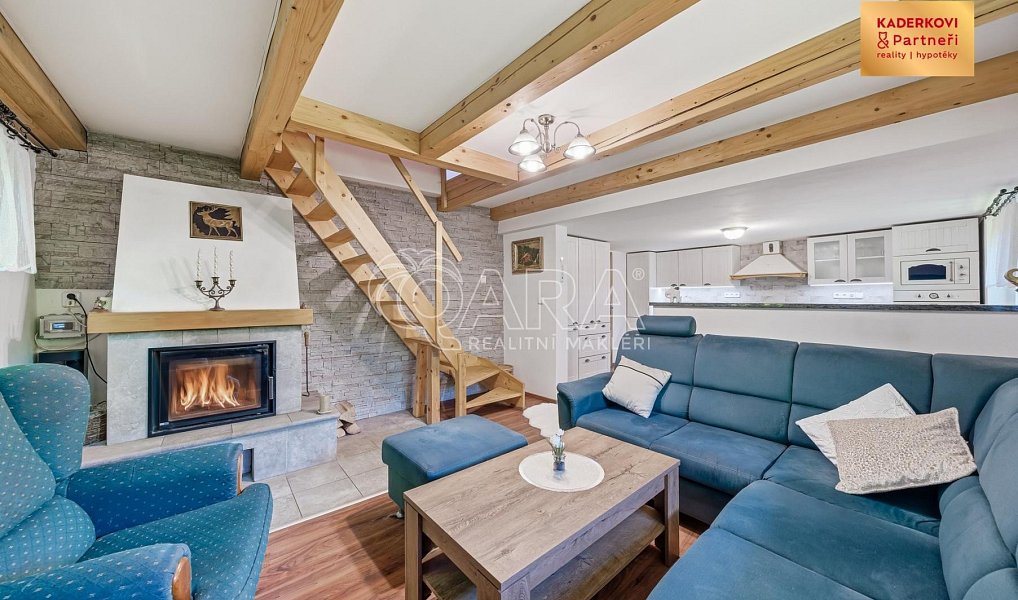 Prodej domu 154 m² s pozemkem 1 408 m², Buková – náhled fotky 8