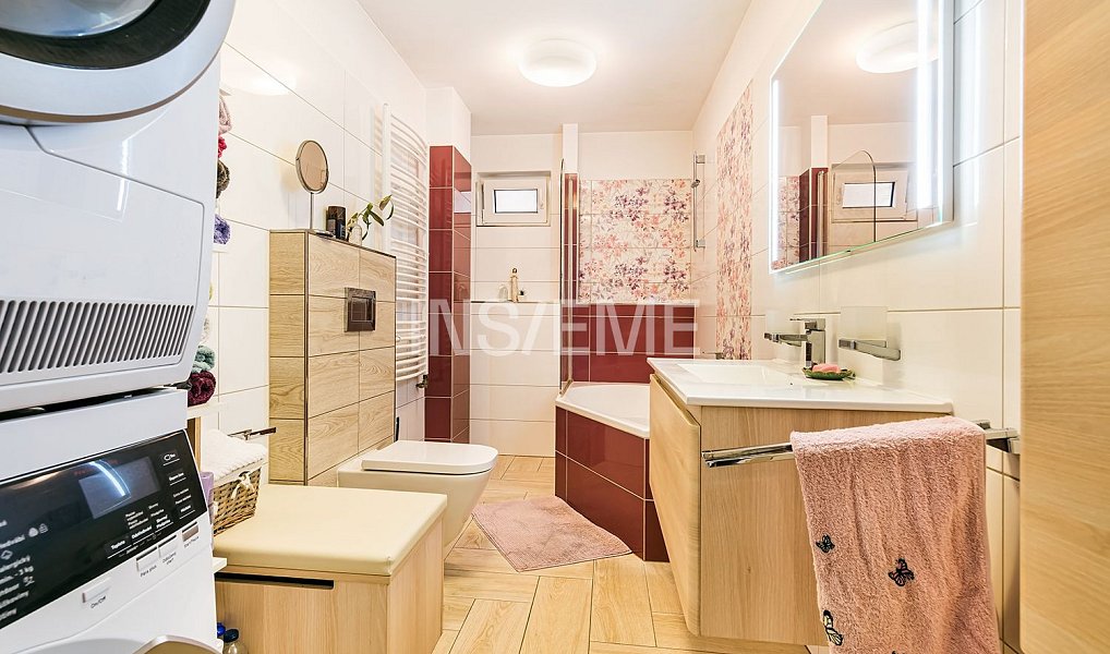 Prodej domu 180 m² s pozemkem 354 m², Jaroslavice – náhled fotky 9