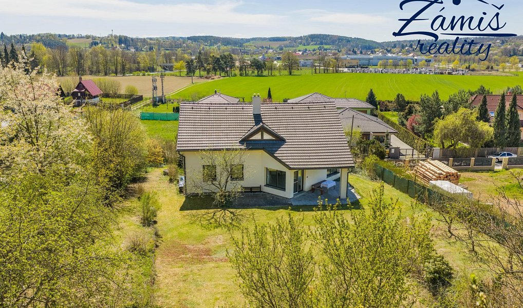 Prodej domu 278 m² s pozemkem 1 322 m², Nespeky – náhled fotky 36